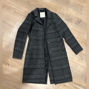 Abercrombie & Fitch Coat